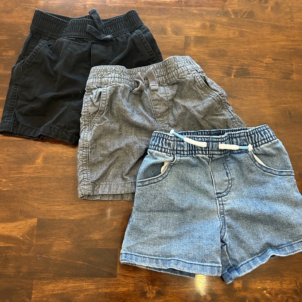 18 month Garanimal Woven Shorts lot